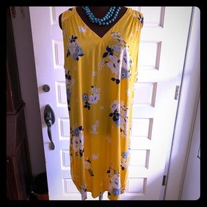Old Navy floral sheath dress